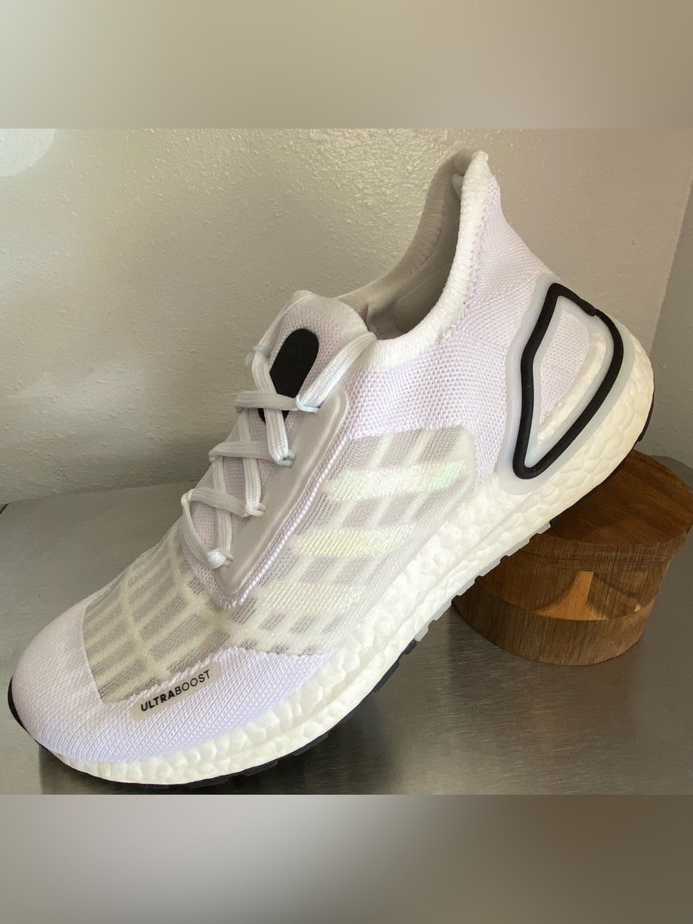 NEW-ADIDAS WOMENS SUPER LIGHTWEIGHT ATHLETIC RUNNING SHOE - Picture 8 of 15